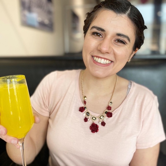 Meet your Posher, Bella - Picture 1 of 1